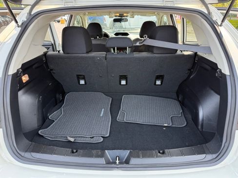 Used 2022 Subaru Crosstrek 2.0i image 18