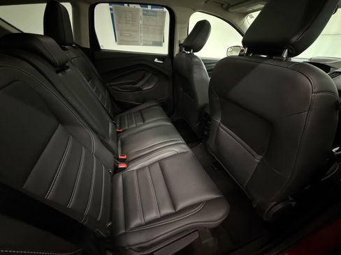 Used 2019 Ford Escape SEL image 6