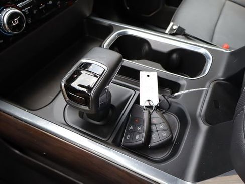 Used 2024 GMC Sierra 1500 SLT RWD image 26