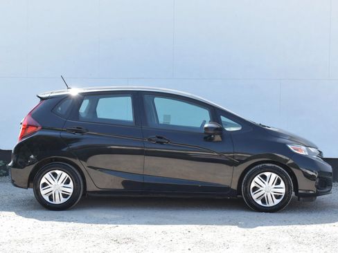 Used 2019 Honda Fit LX image 6