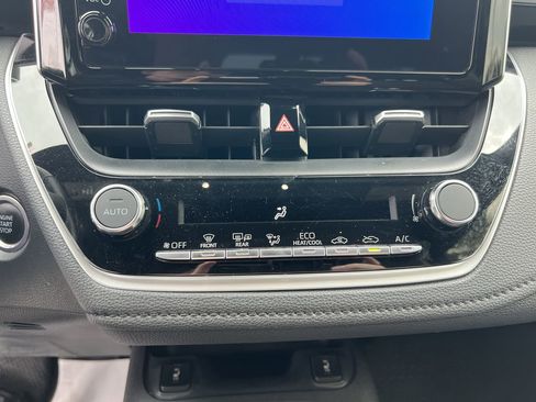 Used 2023 Toyota Corolla XSE image 24