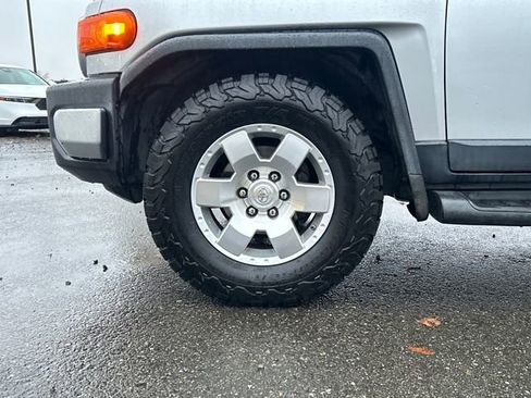 Used 2008 Toyota FJ Cruiser 2WD image 25