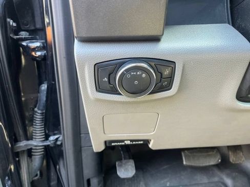 Used 2019 Ford F250 XL w/ STX Appearance Package AWD/4WD image 25
