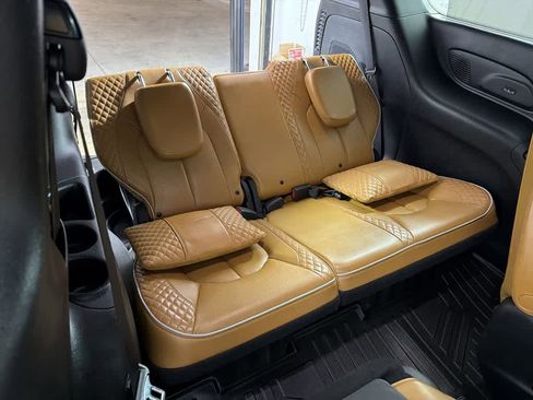 Used 2021 Chrysler Pacifica Pinnacle image 25