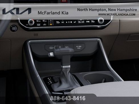 New 2026 Kia Carnival EX image 24