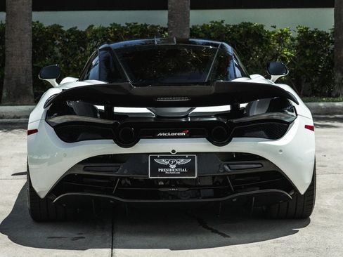 Used 2018 McLaren 720S Performance RWD image 4