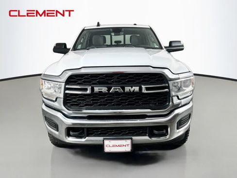 Used 2022 RAM 2500 Tradesman AWD/4WD image 2