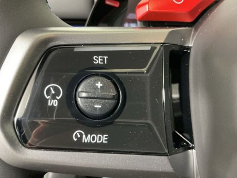 New 2026 BMW M5 w/ Executive Package image 18