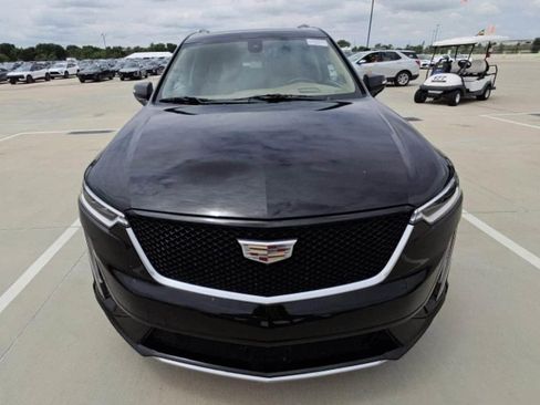 Certified 2025 Cadillac XT6 Sport w/ Platinum Package AWD/4WD image 2