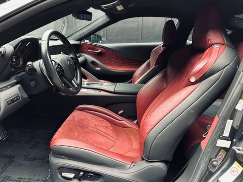 Used 2018 Lexus LC 500 Coupe w/ Performance Package RWD image 18