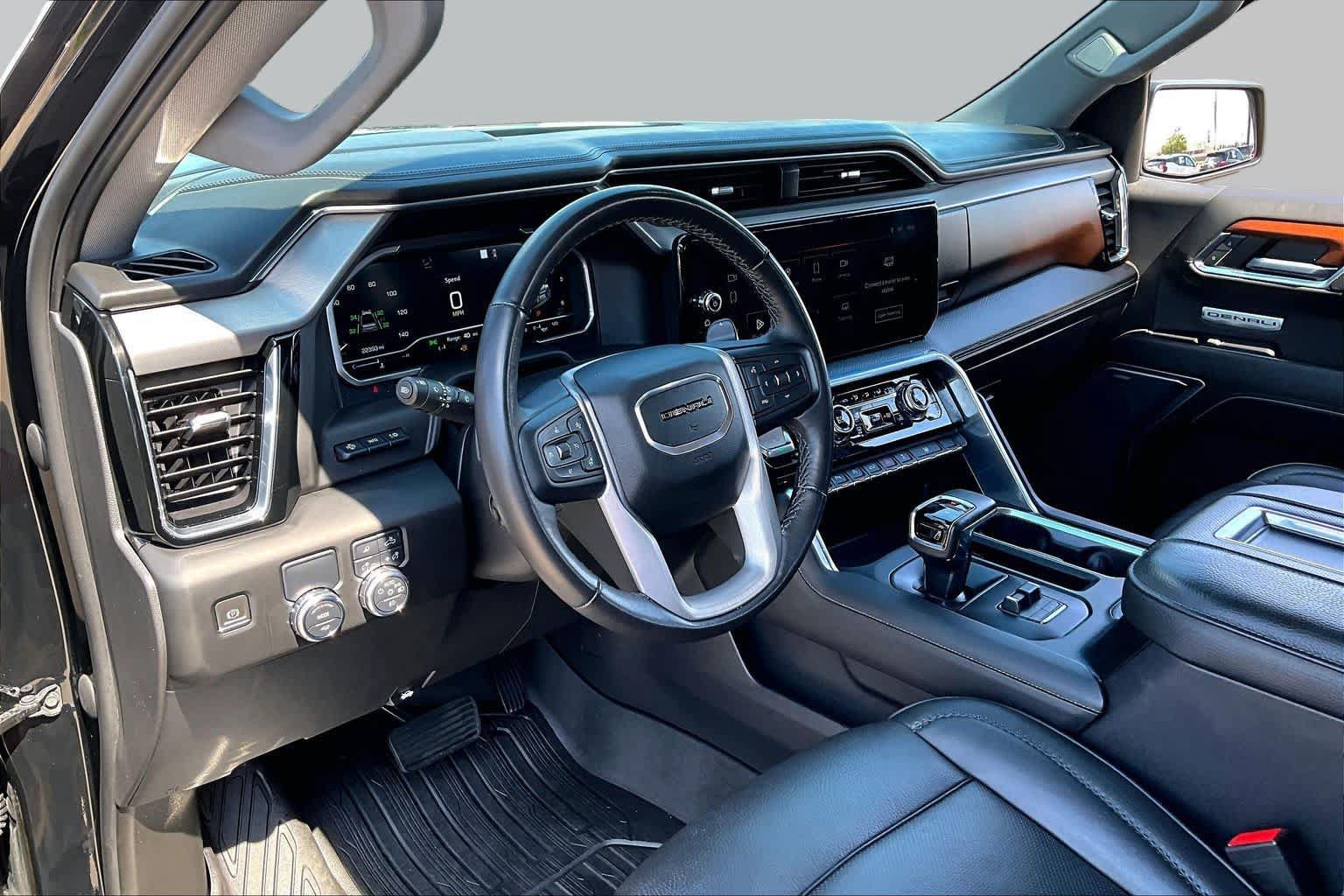 Used 2022 GMC Sierra 1500 Denali w/ Denali Reserve Package RWD image 18