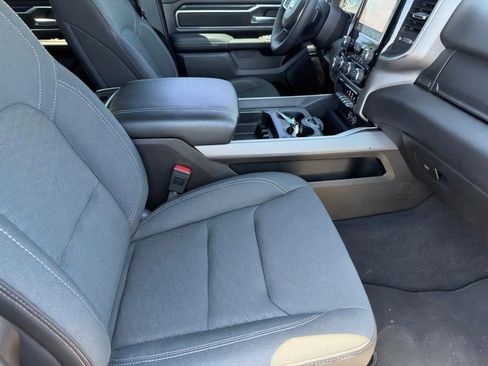 Used 2025 RAM 1500 Big Horn AWD/4WD image 11