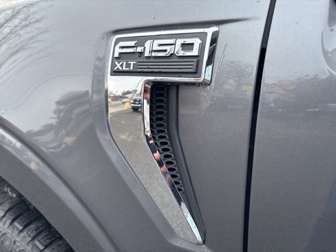 Used 2022 Ford F150 XLT w/ XTR Package image 10