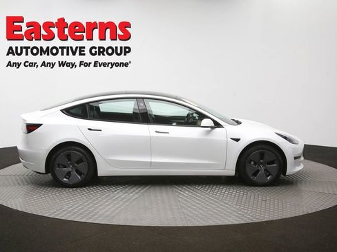 Used 2023 Tesla Model 3 Standard Range image 40