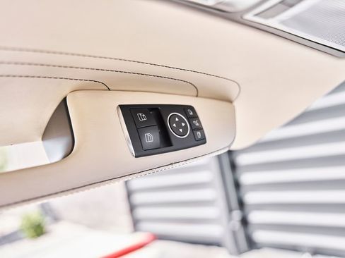 Used 2012 Mercedes-Benz SLS AMG Coupe image 41