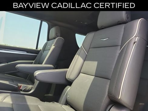 Certified 2025 Cadillac Escalade ESV Sport w/ LPO, ONYX Package RWD image 32