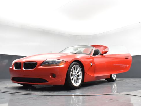 Used 2004 BMW Z4 2.5i RWD image 33