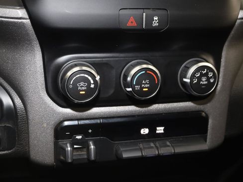 Used 2020 RAM 3500 Tradesman image 30