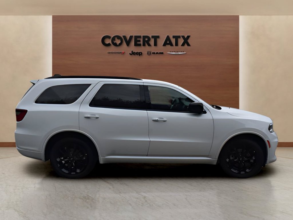 Used 2025 Dodge Durango GT w/ Blacktop Package RWD image 11