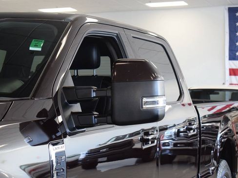 Used 2018 Ford F250 Lariat w/ Lariat Ultimate Package RWD image 9
