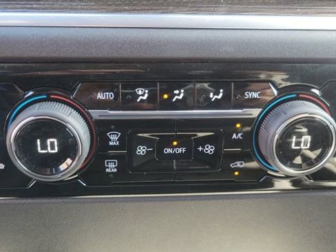 New 2026 Chevrolet Silverado 1500 LT w/ All Star Edition Plus image 18