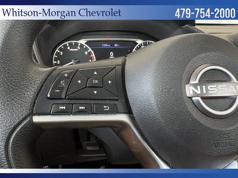 Used 2025 Nissan Altima 2.5 SV FWD image 16