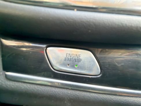 Used 2020 Buick Enclave Essence AWD/4WD image 22