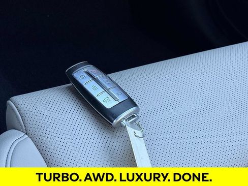 Used 2023 Genesis G70 2.0T AWD/4WD image 22