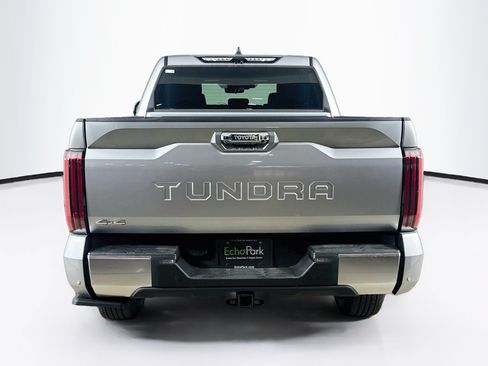 Used 2025 Toyota Tundra Limited AWD/4WD image 7