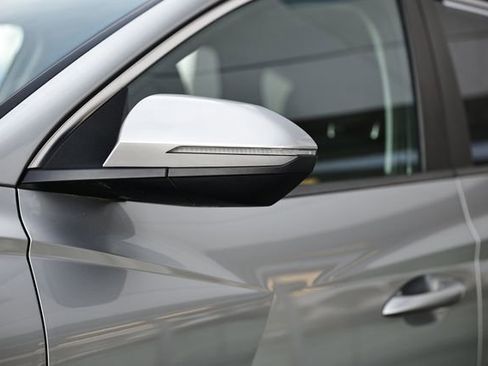 Used 2022 Hyundai Tucson SEL w/ Convenience Package image 11