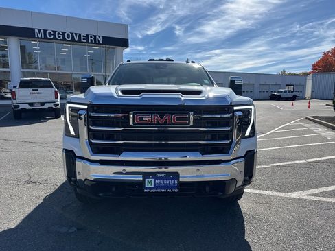 New 2026 GMC Sierra 2500 SLT w/ SLT Premium Package image 9