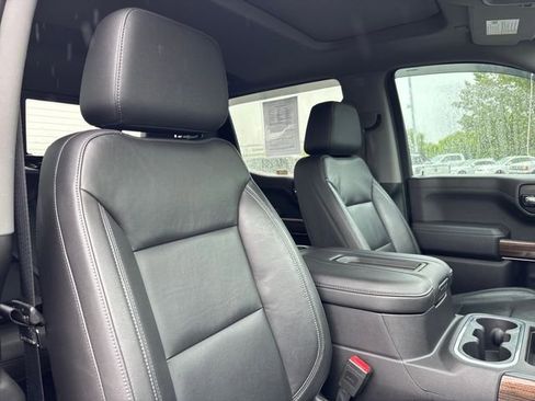 Used 2020 Chevrolet Silverado 1500 LT Trail Boss AWD/4WD image 29