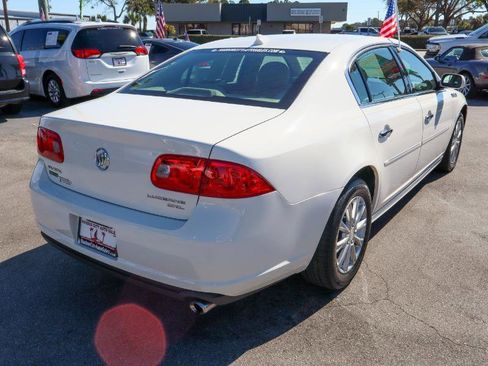 Used 2011 Buick Lucerne CXL image 5