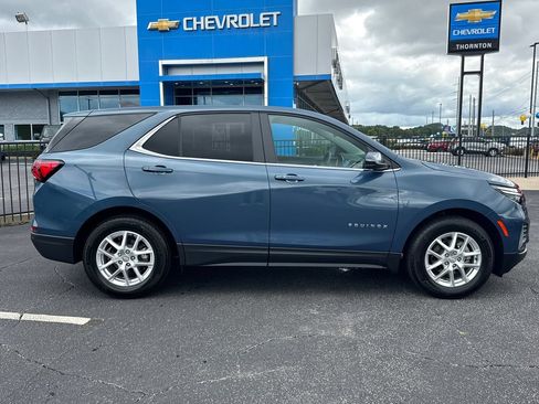 Used 2024 Chevrolet Equinox LT FWD image 5