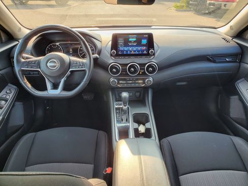 Used 2024 Nissan Sentra SV w/ All-Weather Package FWD image 11