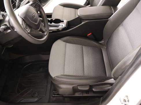Used 2024 Chevrolet Trax LT FWD image 10