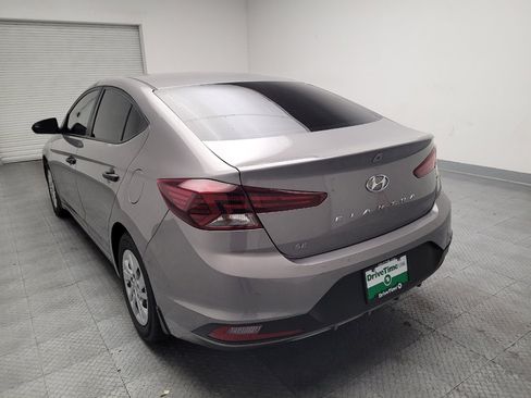 Used 2020 Hyundai Elantra SE FWD image 6