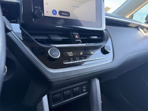 Certified 2023 Toyota Corolla Cross LE image 47