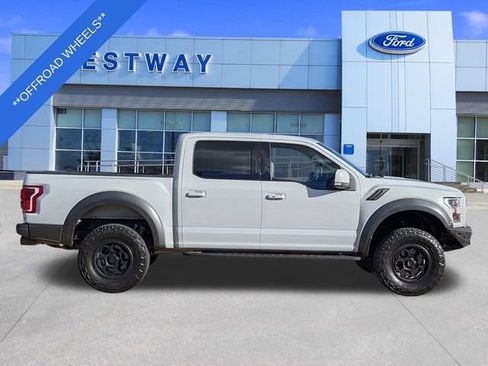 Used 2017 Ford F150 Raptor w/ Equipment Group 802A Luxury image 3