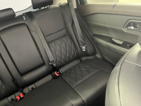 Used 2023 Nissan Rogue Platinum image 24