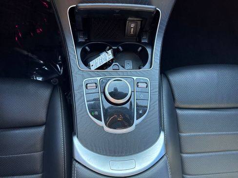 Used 2019 Mercedes-Benz C 300 C 300 image 21