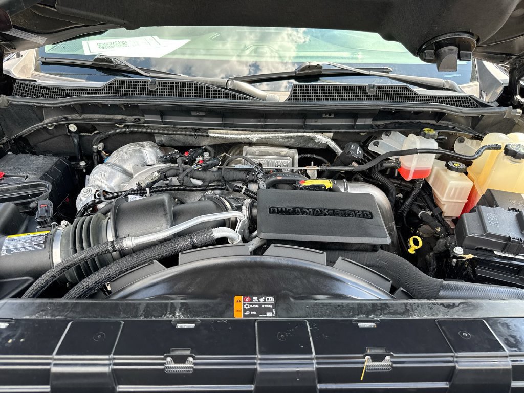 Used 2022 Chevrolet Silverado 3500 High Country AWD/4WD image 26