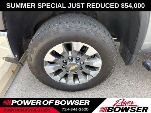 Used 2024 Chevrolet Silverado 2500 LT w/ All Star Edition AWD/4WD image 2