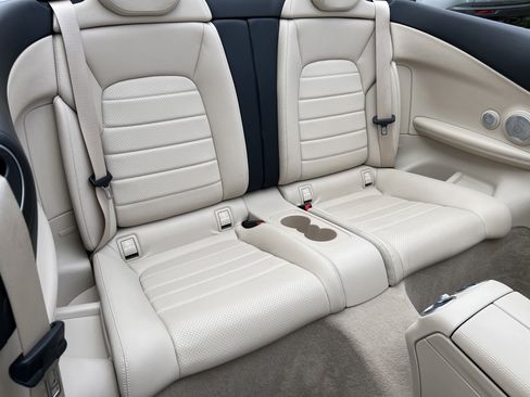 Used 2023 Mercedes-Benz C 300 4MATIC Cabriolet image 25