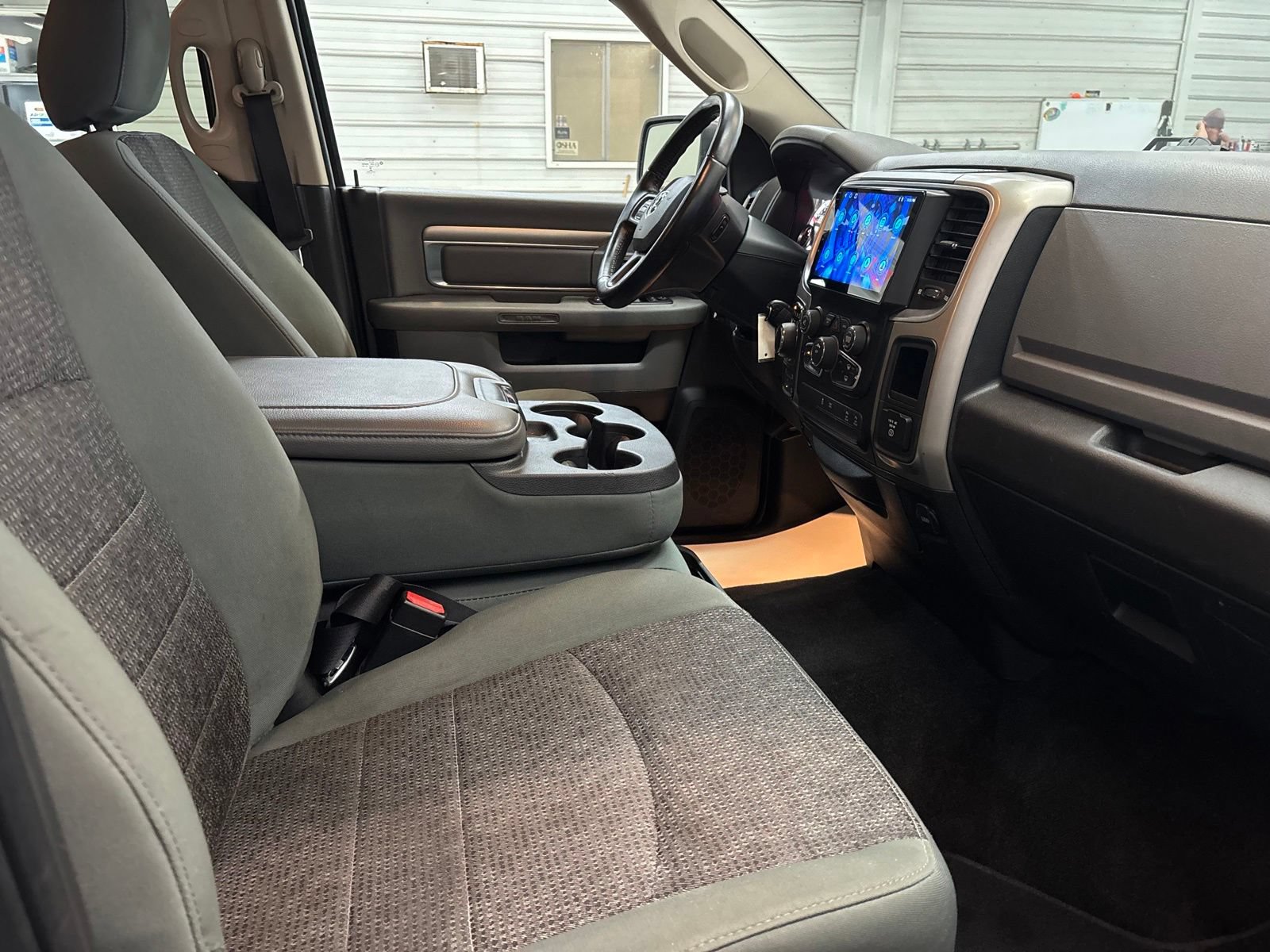 Used 2018 RAM 1500 Big Horn AWD/4WD image 25
