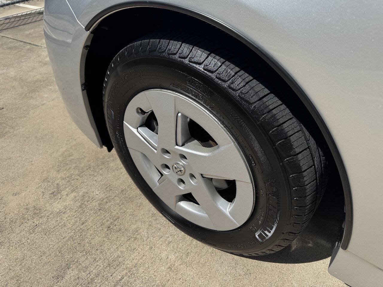 Used 2011 Toyota Prius Three FWD image 21