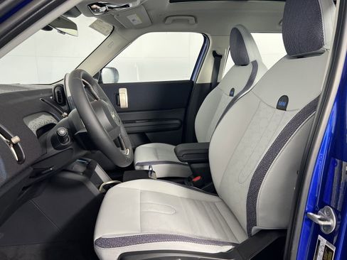 Certified 2025 MINI Cooper Countryman S image 4