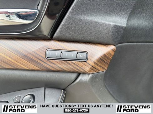 Used 2016 Nissan Maxima Platinum image 16