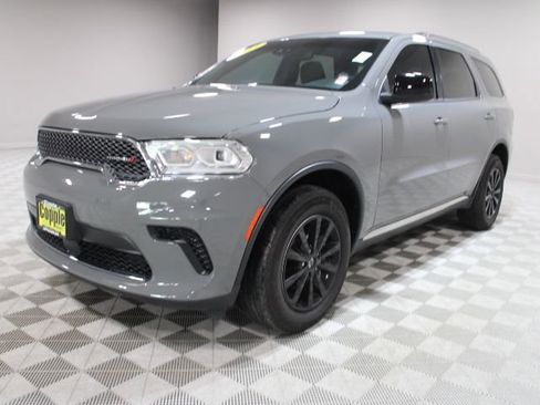 Used 2024 Dodge Durango SXT AWD/4WD image 8