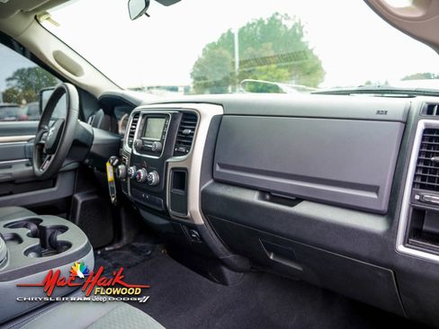 Used 2017 RAM 1500 Classic SLT image 15